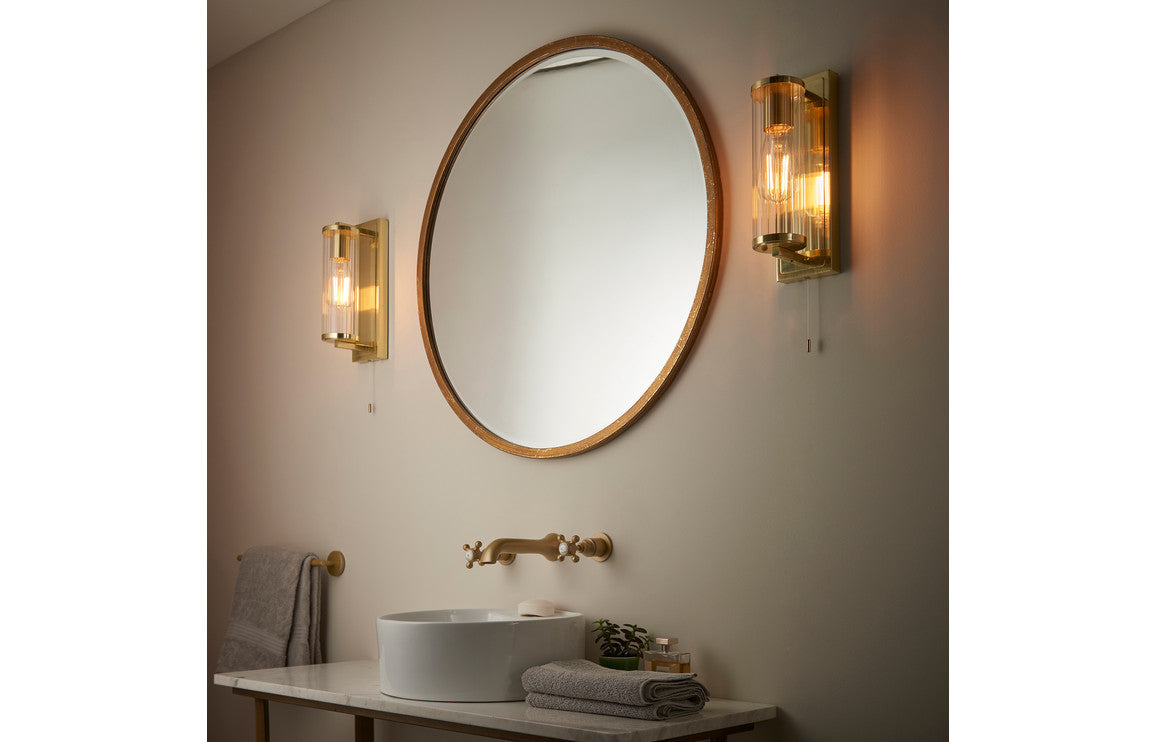 Finlay Wall Light - Brushed Brass
