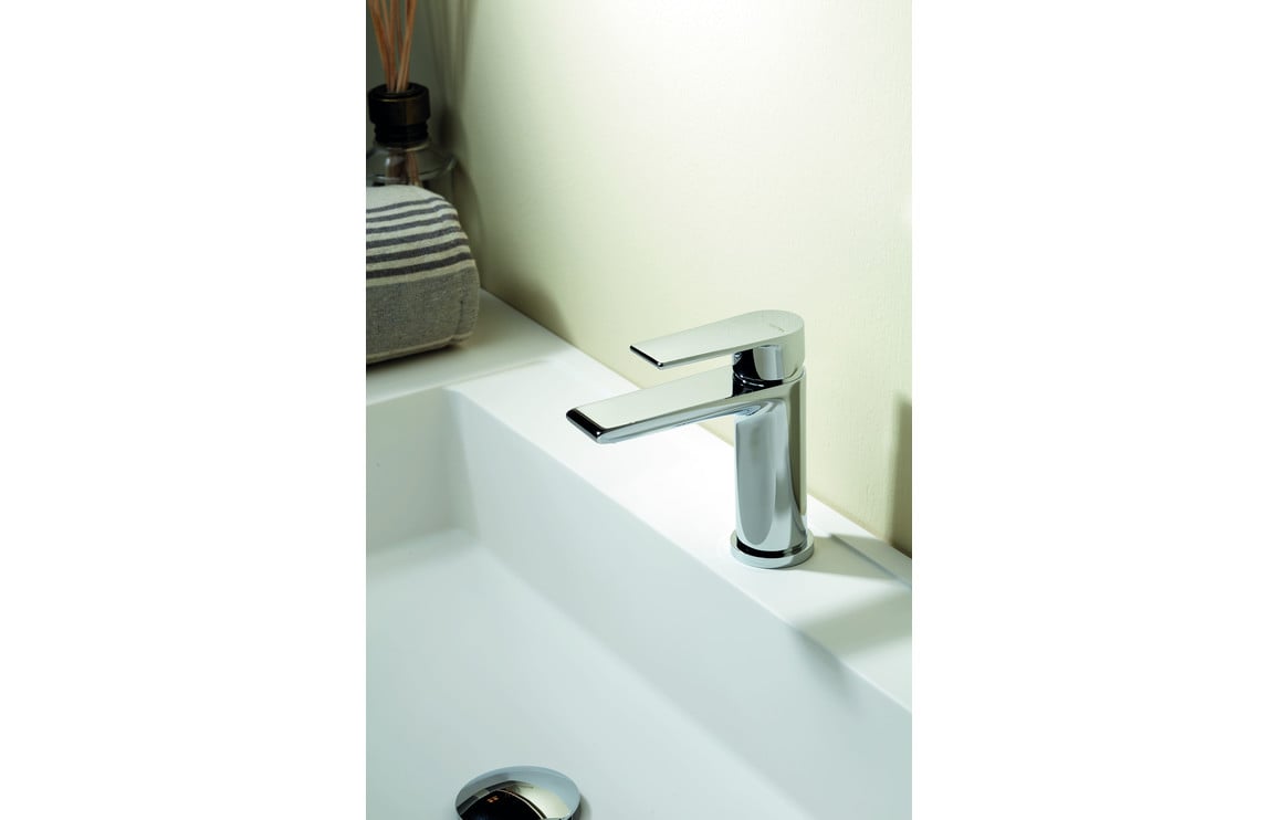 Vema Timea 4-Hole Deck Mounted Bath/Shower Mixer - Chrome