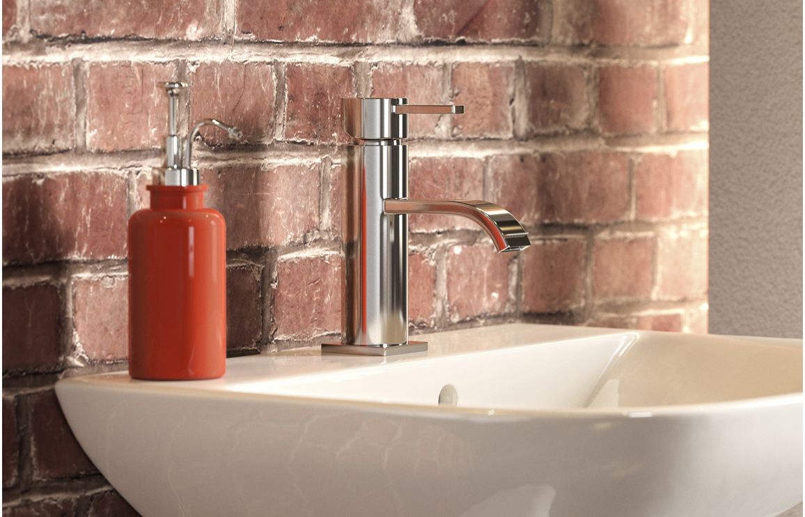 Alula Bath/Shower Mixer - Chrome