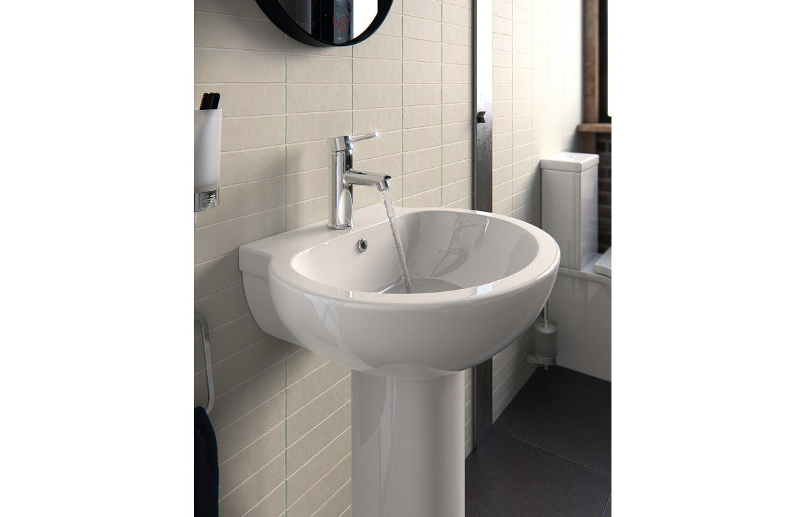 Maia Back To Wall WC & Soft Close Seat