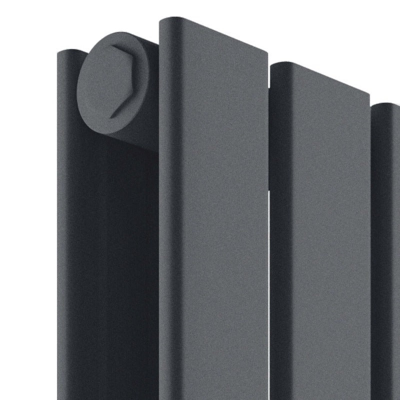 Bravo Vertical Double Radiator
Anthracite Close-up