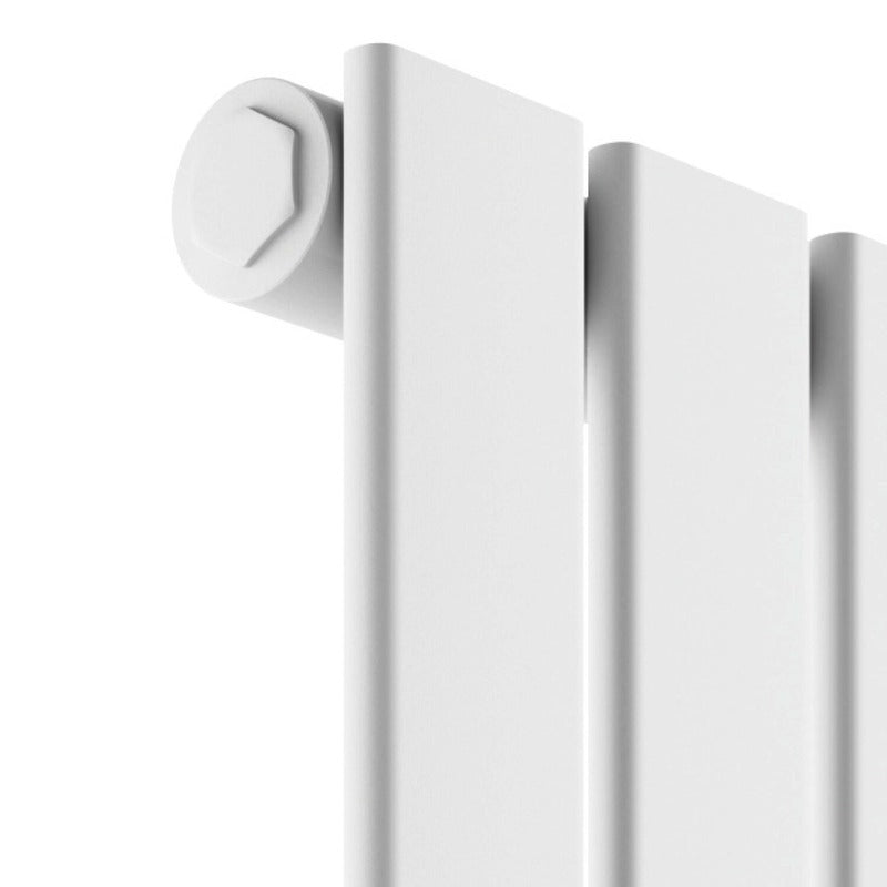 Bravo Horizontal Single Radiator
White Close-up