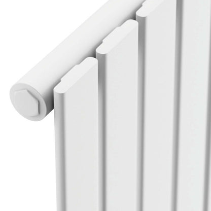 Bravo Vertical Single Radiator
White Close-up