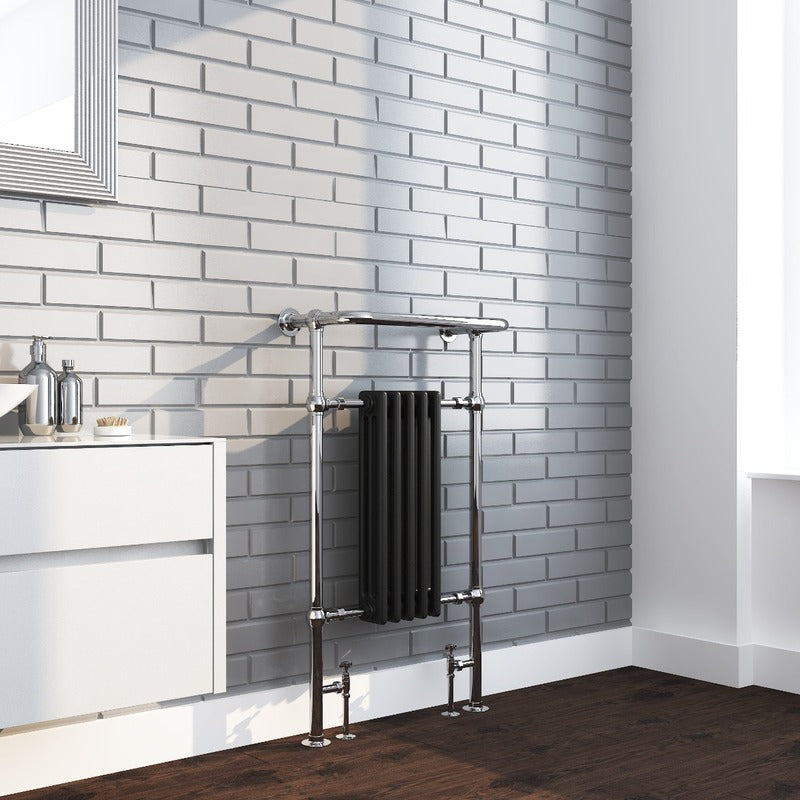 Oxford Towel Radiator – Chrome Frame
Black Columns
Angled 