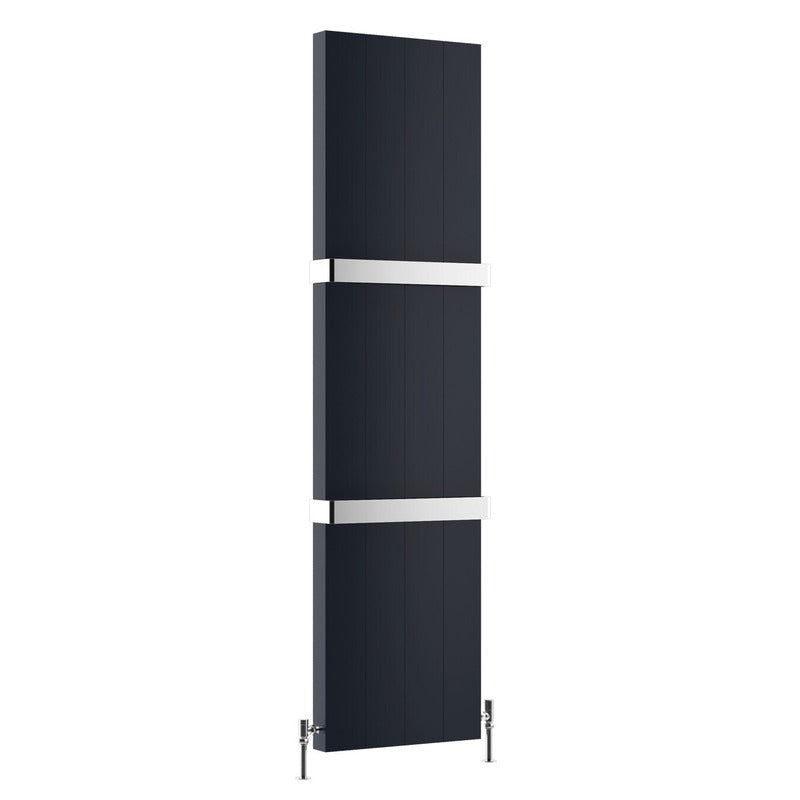 Vela Vertical Radiator
